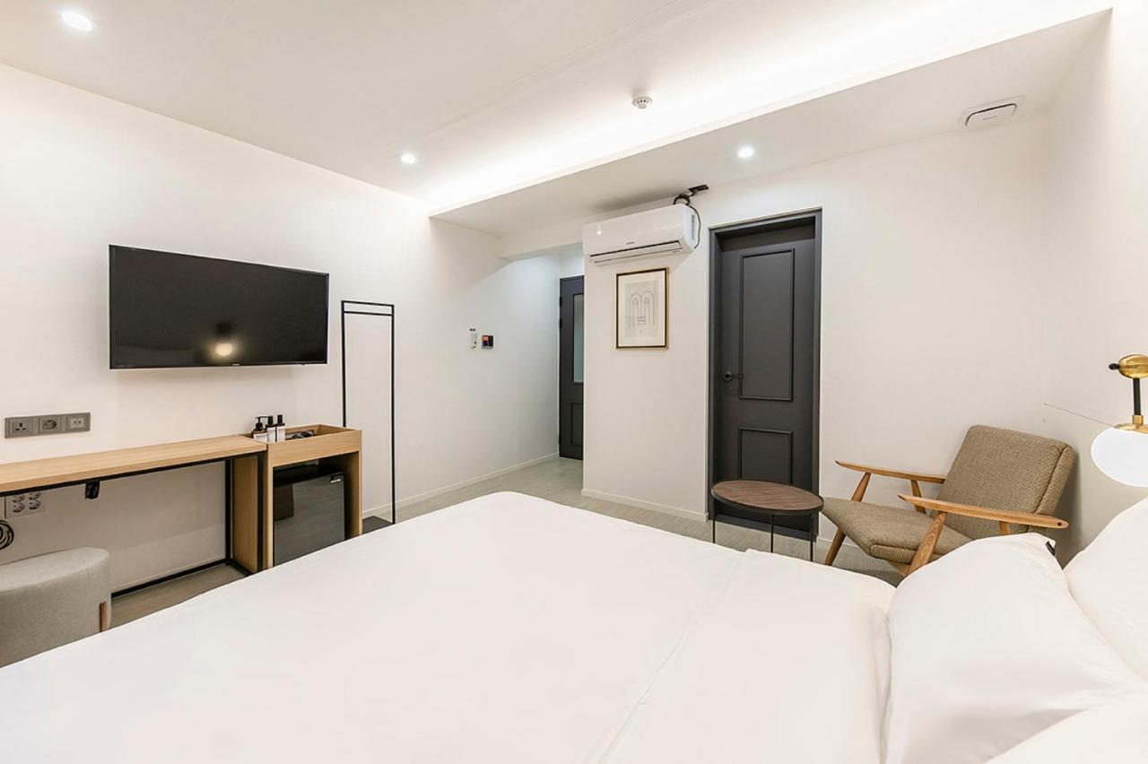 Hotel Yaja Gimhae Exterior photo