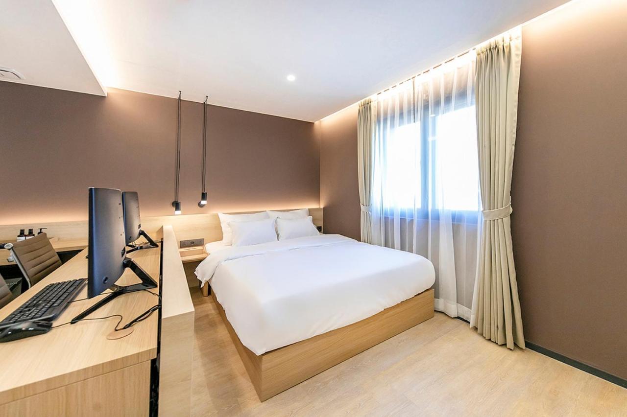 Hotel Yaja Gimhae Exterior photo
