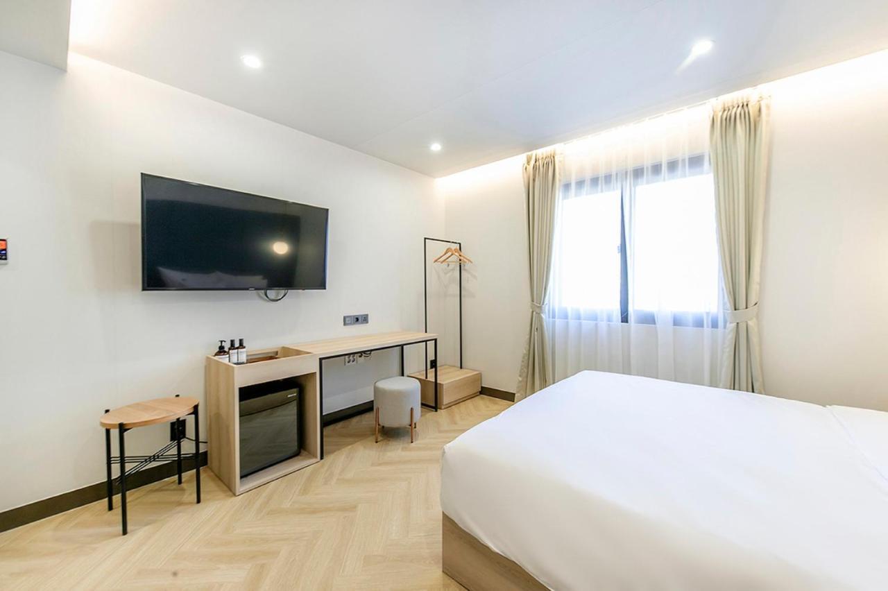 Hotel Yaja Gimhae Exterior photo