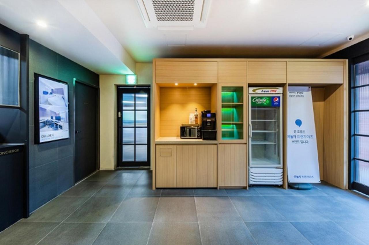 Hotel Yaja Gimhae Exterior photo